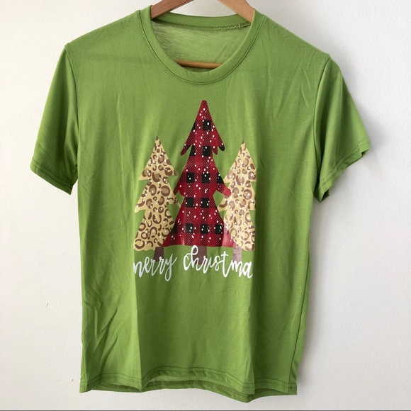 Christmas Plaid Cheetah Trees Green Print Top - Picture 2 of 4